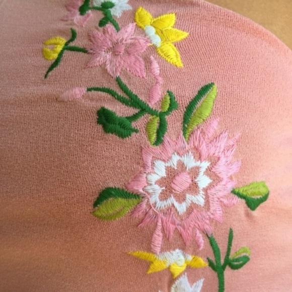 Pink Halter Thin Bodycon Floral Embroidered Dress - Picture 7 of 8